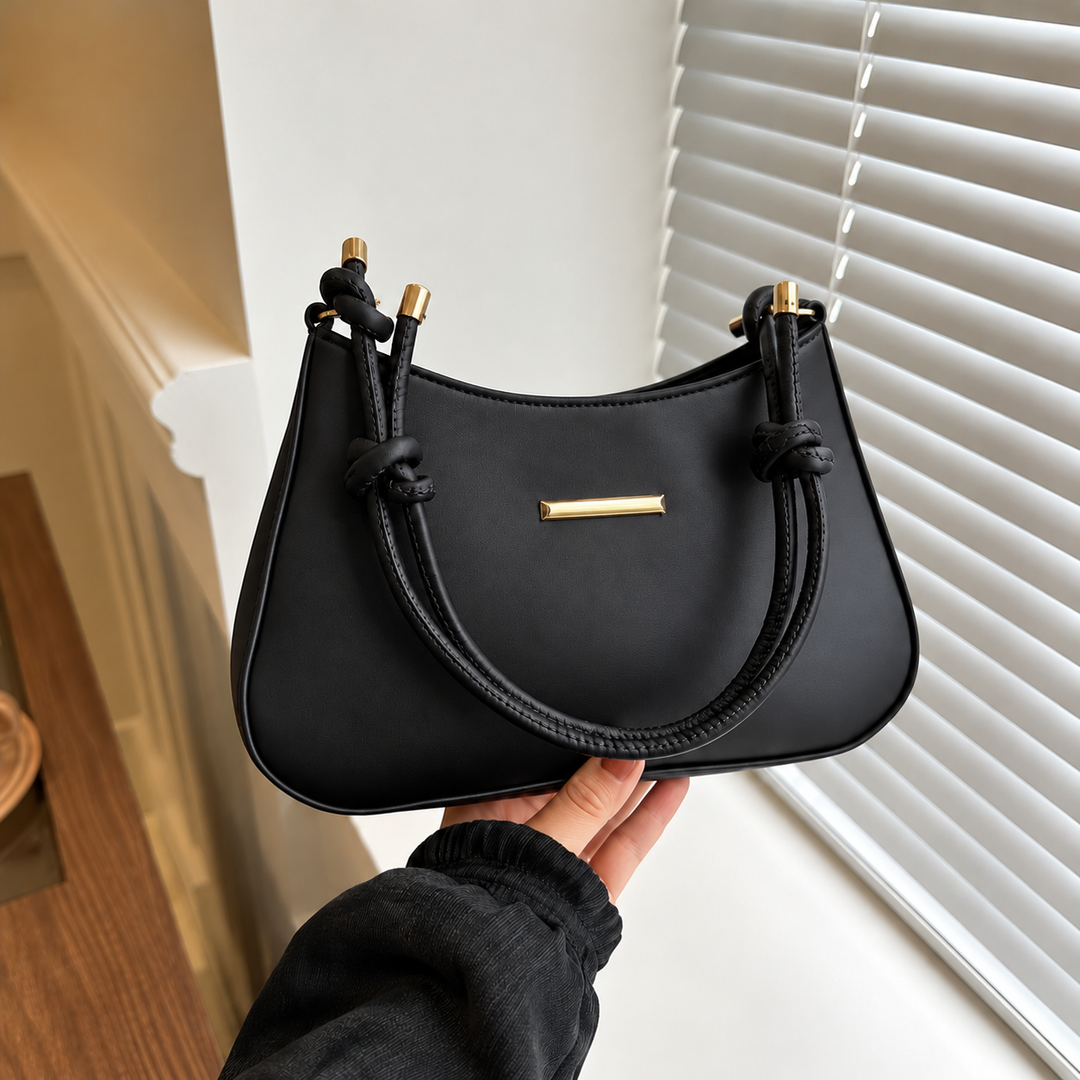 BM16 Shoulder Bag Black