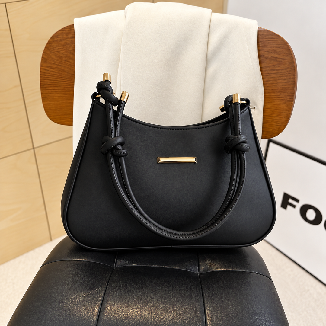 BM16 Shoulder Bag Black
