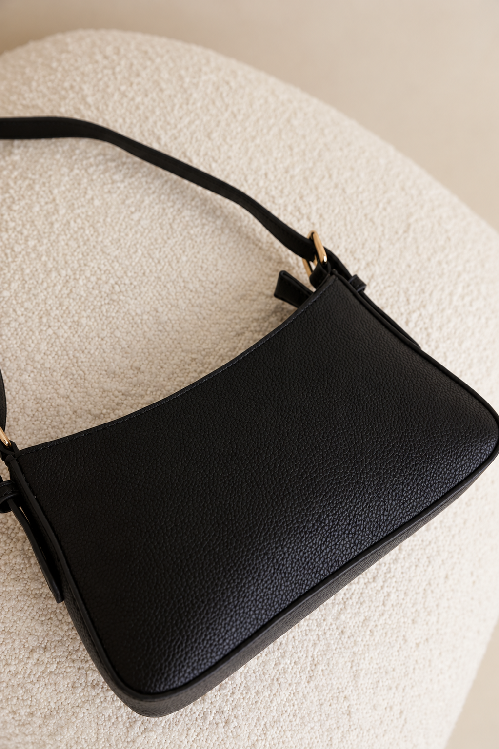 BM10 Shoulder Bag Black