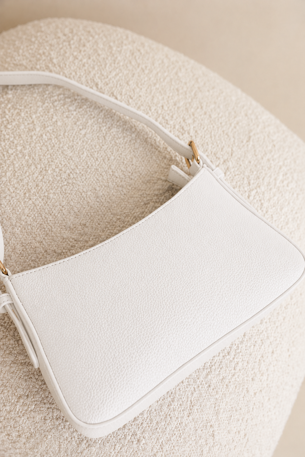 BM10 Shoulder Bag White