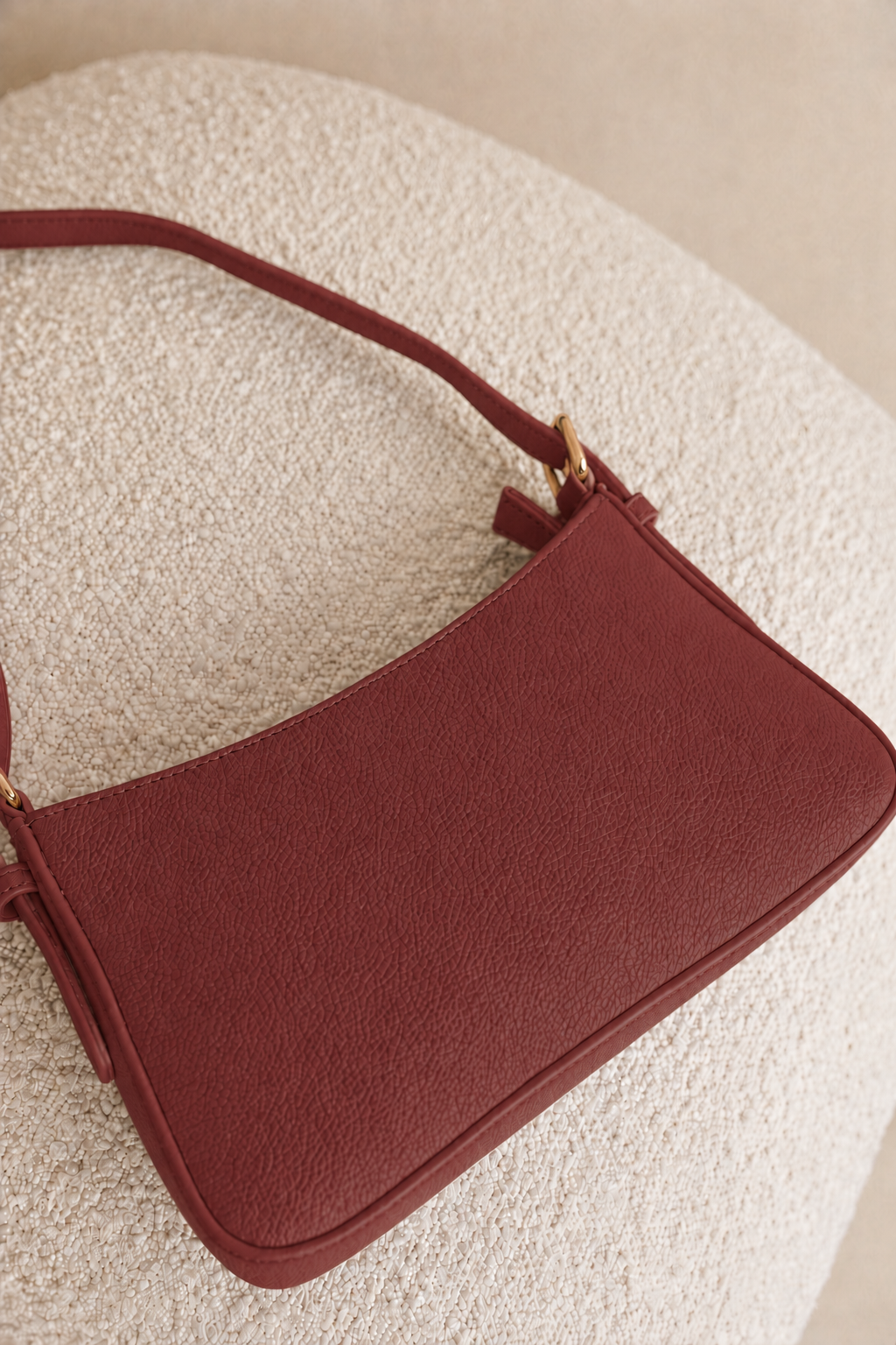 BM10 Shoulder Bag Maroon