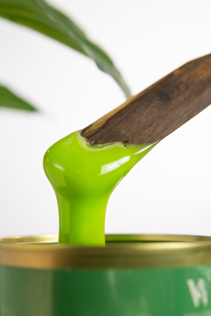Buy 1 Aloe Vera Cream Wax (500g) and Get 2 FREE Gifts!