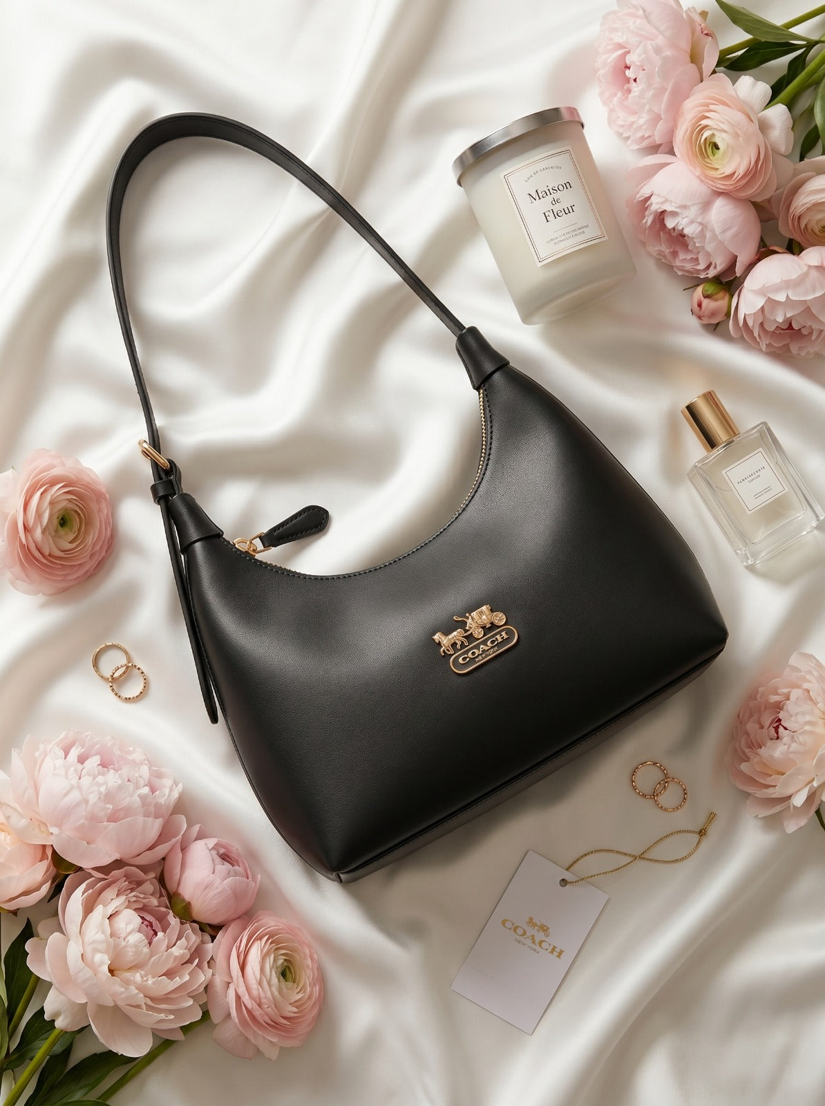 Mira Shoulder Bag Black