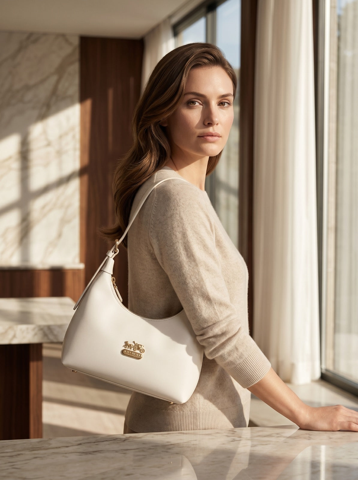 Mira Shoulder Bag White