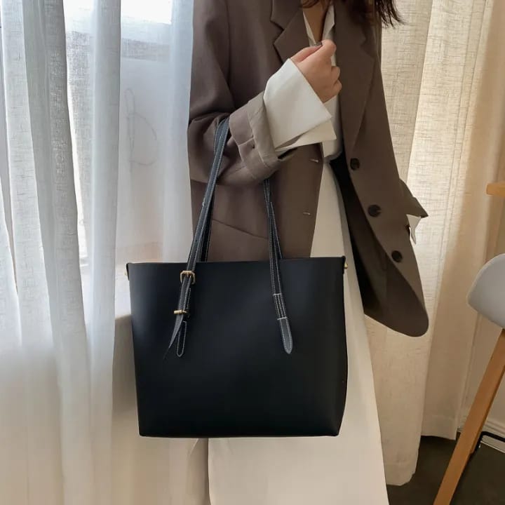 Elegant Tote Bag Black