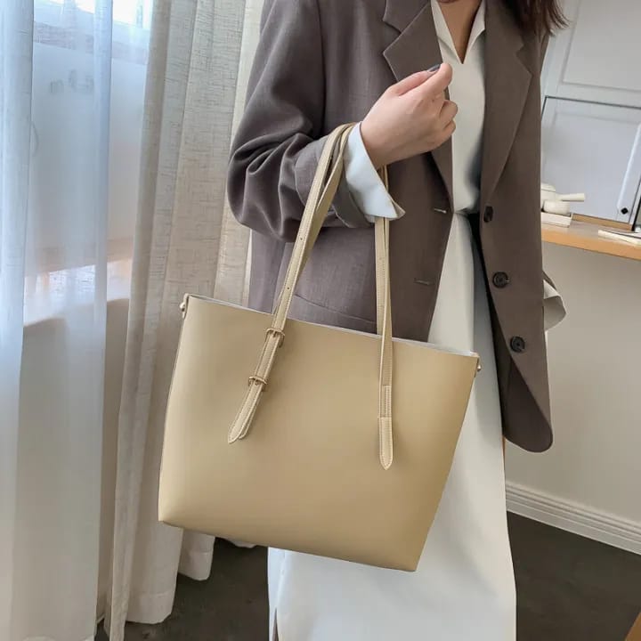 Elegant Tote Bag Beige