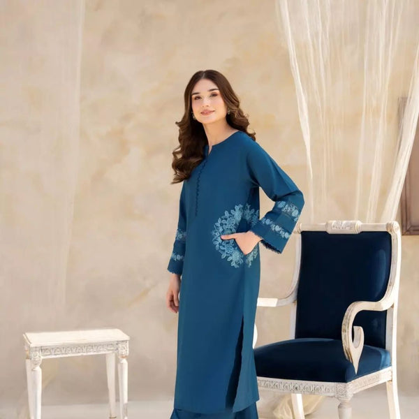ELLA EMB LONG LENGHT (DOUBLE POCKET) 2PC