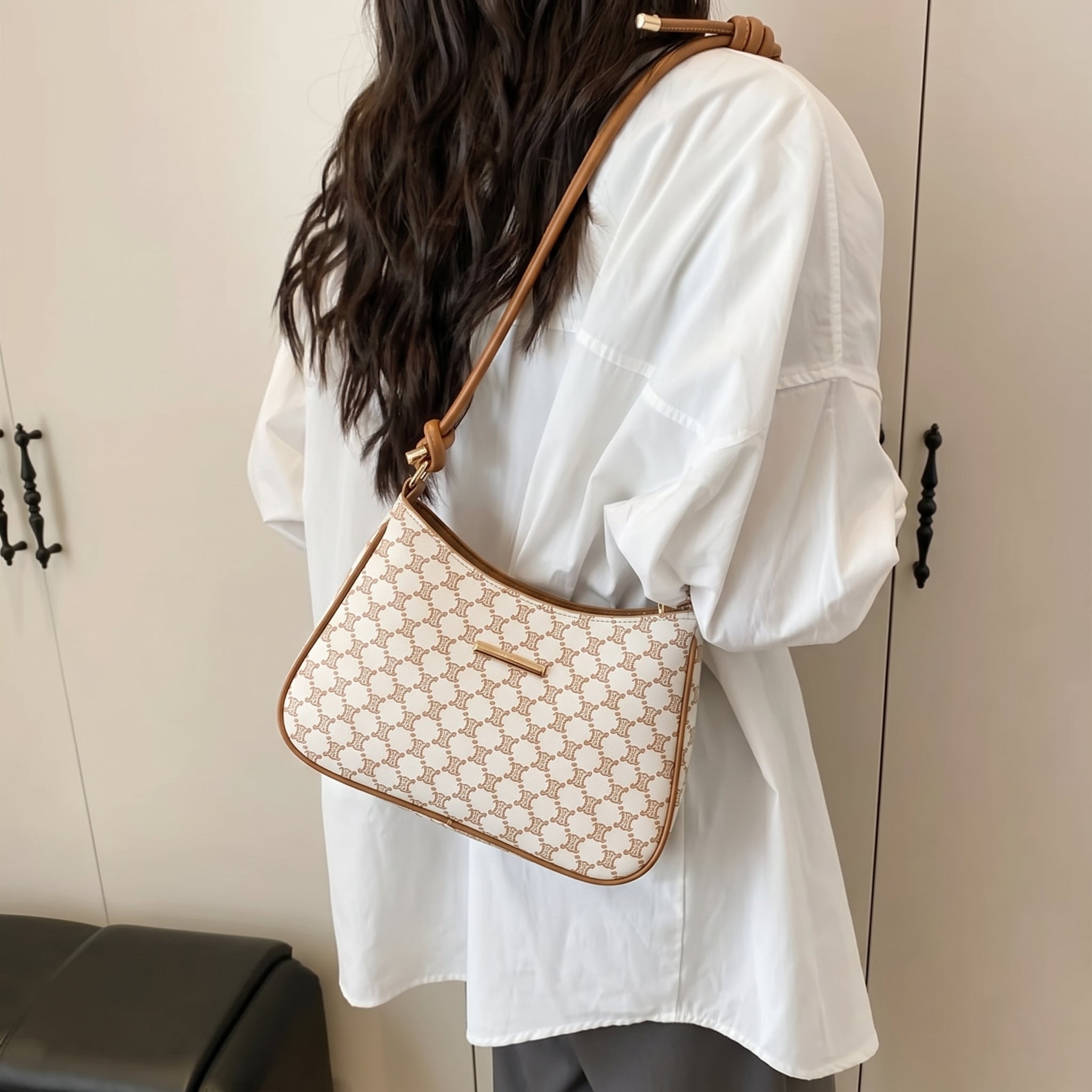 BM15 Shoulder Bag Skin